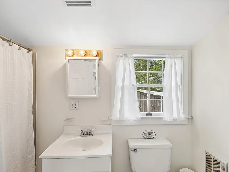 12 Jacqueline Dr — Photo 15