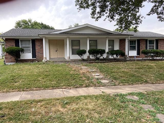 2nd image of 12102 Jerries Ln