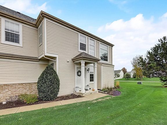 2nd image of 23907 McMullin Cir