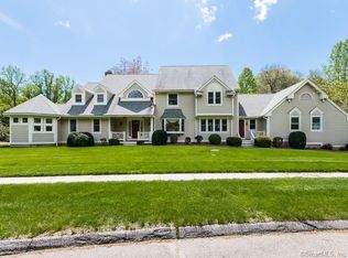 25 Arrowood Pl, Stratford, CT 06614