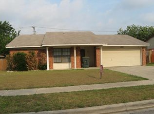 1805 Topaz Rd, Killeen, TX 76543