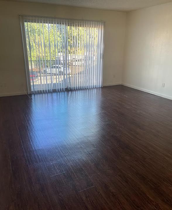 3523 W Campus Ave 1, Visalia, CA 93277 Zillow