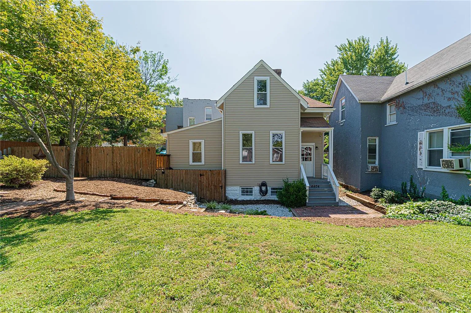 4404 Grace Ave photo 1