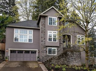 13252 SW Maplecrest Ct, Tigard, OR 97223