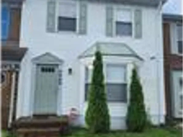 4869 Woods Edge Rd #1, Virginia Beach, VA 23462