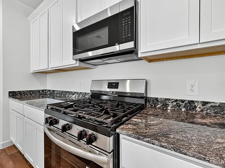 4215 Russet Elm Ln — Photo 21