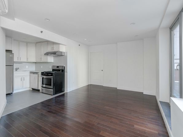 46-02 70th St #8B