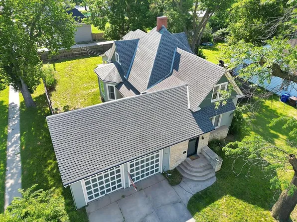 803 S Maple St, McPherson, KS 67460