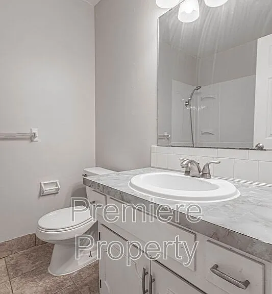 4329 Sterling Ave — Photo 6