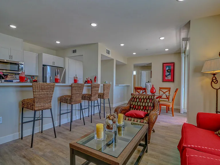 Seacrest Homes Apartments — Photo 21