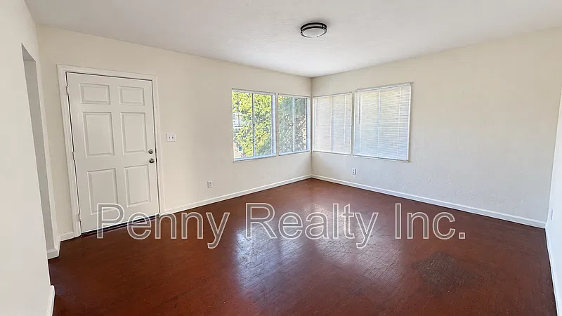 1 bed, 1.0 bath, 500 sqft, $1,895 — Photo 4