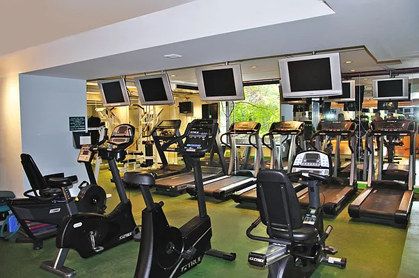 Rented by New York Residence | media 16