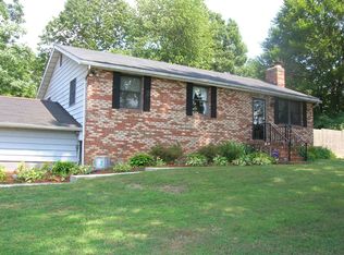 2003 Short St, Halethorpe, MD 21227