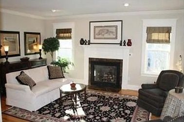 Living rm w/gas FP