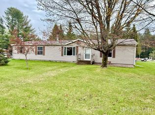 3873 145th Rd, Escanaba, MI 49829