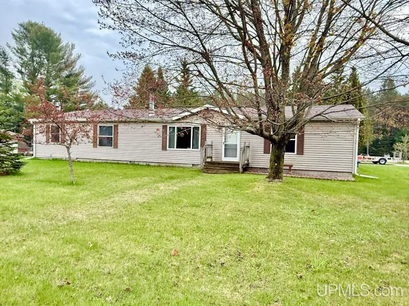 3873 145th Rd, Escanaba, MI 49829