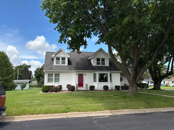 102 Miller St, Verona, WI 53593