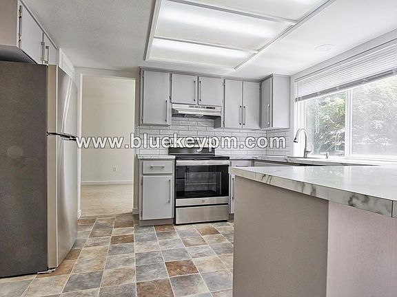 5th image of 12711 NE 101st St