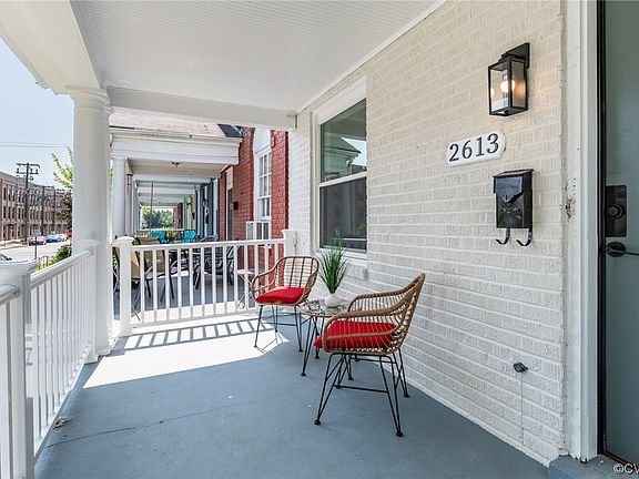 4th image of 2613 Grayland Ave
