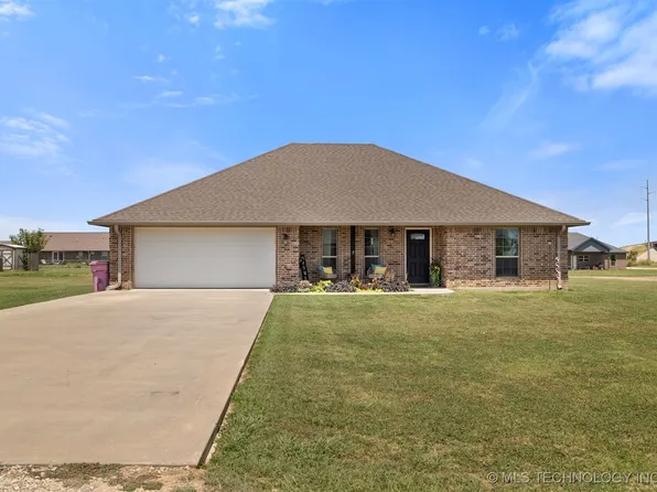 60 S Kaylee Rd, Calera, OK 74730