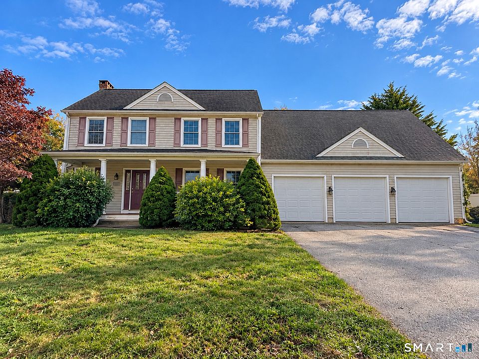 1st image of 18 Deerfield Road