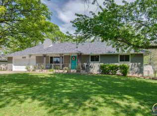 604 Center St, Silver Lake, KS 66539
