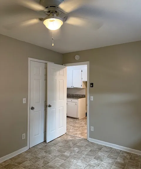 3739 Saint Johns Ave #2B — Photo 13