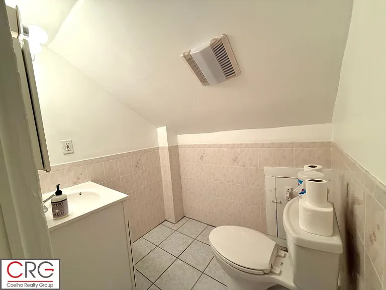 72 School St #2 — Photo 17