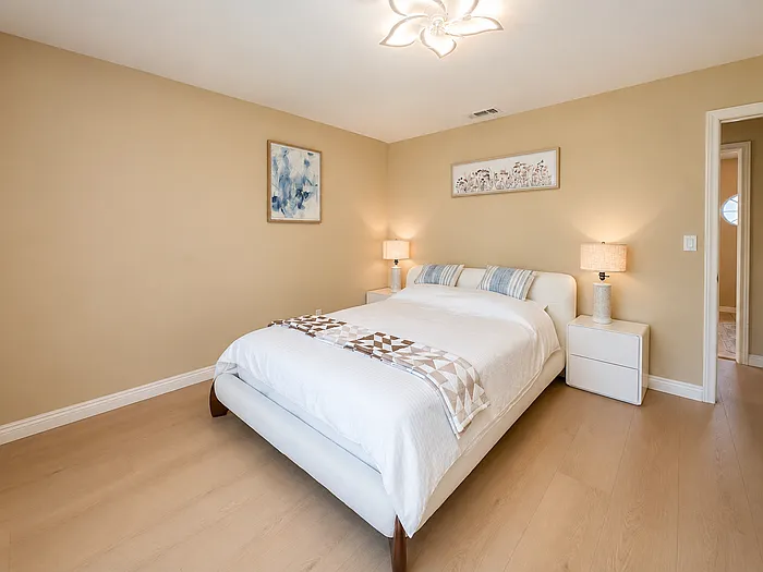 11543 Ragusa Dr — Photo 35