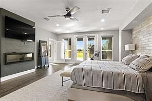 5th image of 23102 Fm 521 Rd