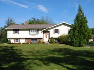 1781 Brad Ln, Bethlehem, PA 18015