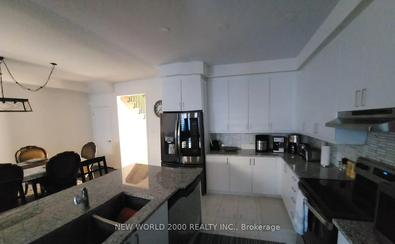 3 bed, $3,500 — Photo 4
