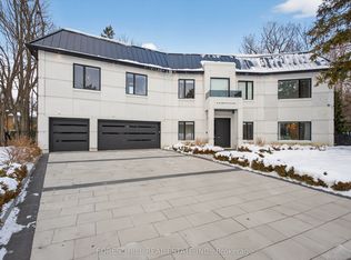 8 Elspeth Pl, Markham, ON L3T 1C4