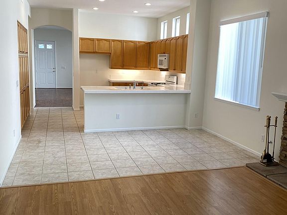 family room-dine-kitchen