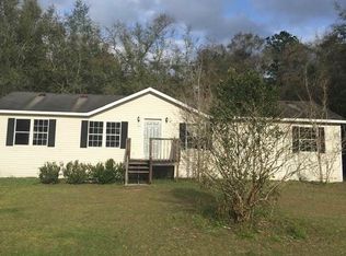 47 Ridgeway Ct, Crawfordville, FL 32327