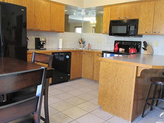 5th image of 213 Glenview Dr