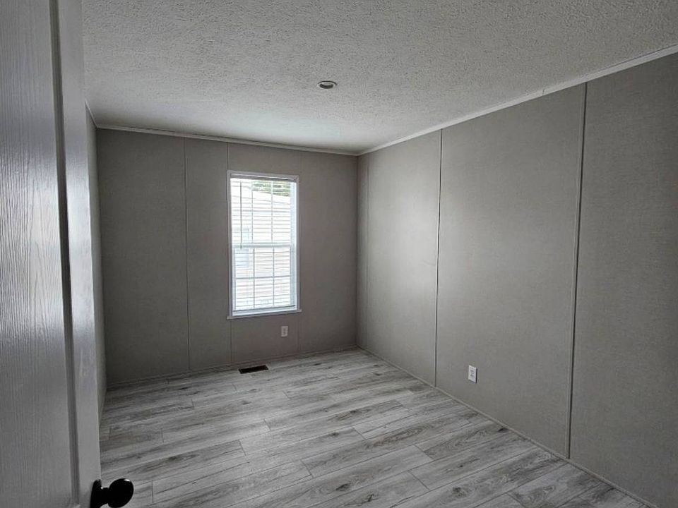264 Lesperance 264, photo 13