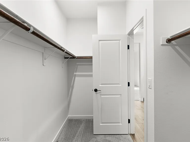 633 Infinity Ridge St — Photo 14