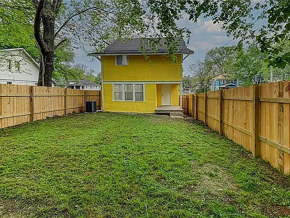 3701 S Benton Ave — Photo 23