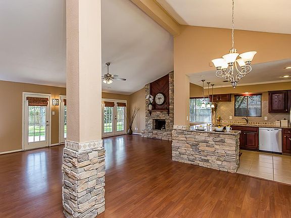 4th image of 2546 Long Reach Dr