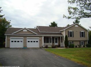 279 Tamarack Trl, Bangor, ME 04401