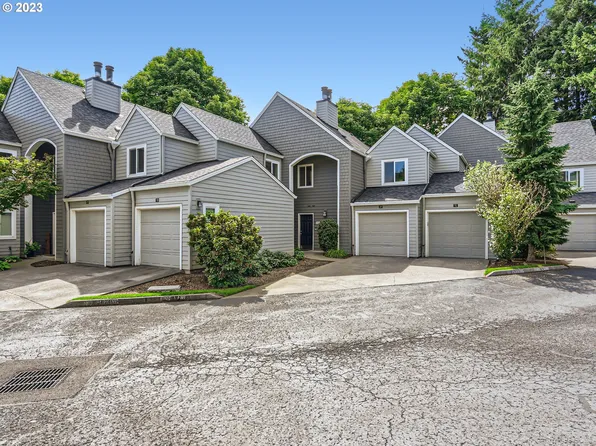 5225 Jean Rd APT 106, Lake Oswego, OR 97035