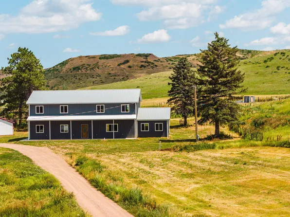 695 Dow Prong Rd, Wyarno, WY 82845