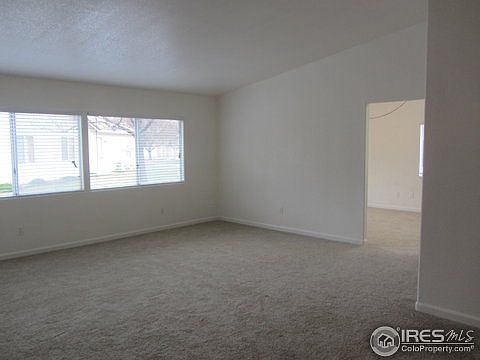 2nd image of 1200 43rd Ave Unit 9