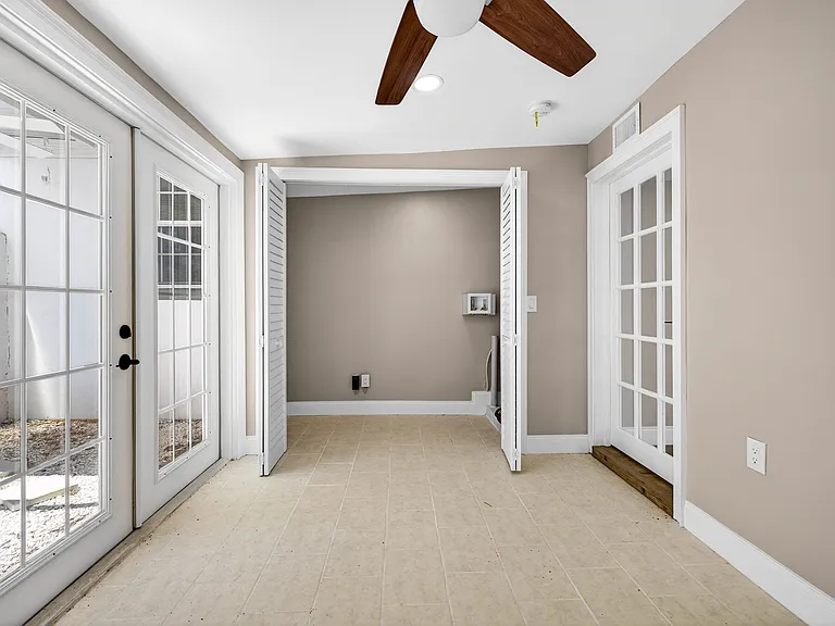 3620 E Tampa Cir — Photo 32