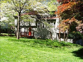 1st image of 2120 Preswick Dr NE