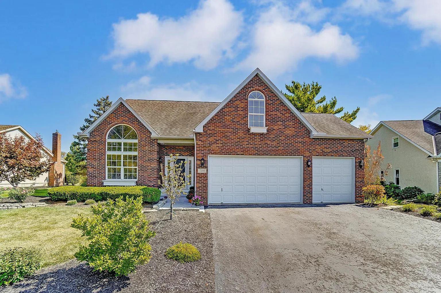 7298 Snowberry Ln photo 1