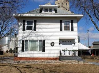 104 W Indiana Ave, George, IA 51237