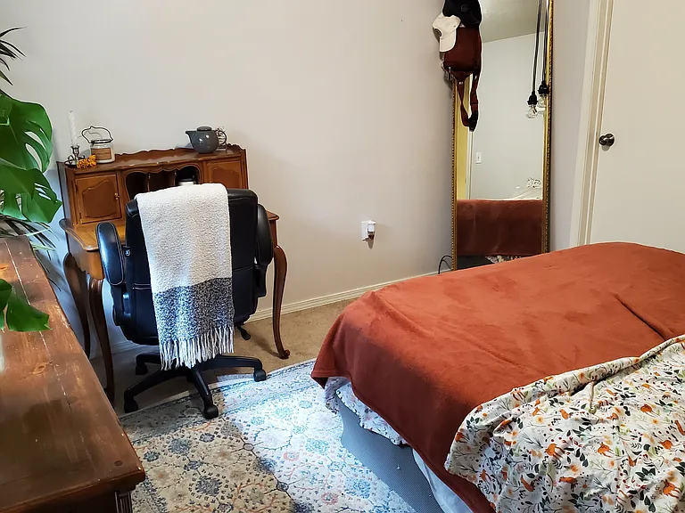 322 W Charlton Ave — Photo 21