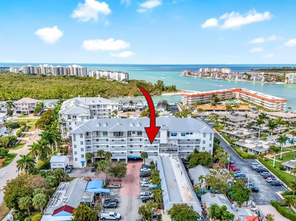 160 Palm St #208, Marco Island, FL 34145